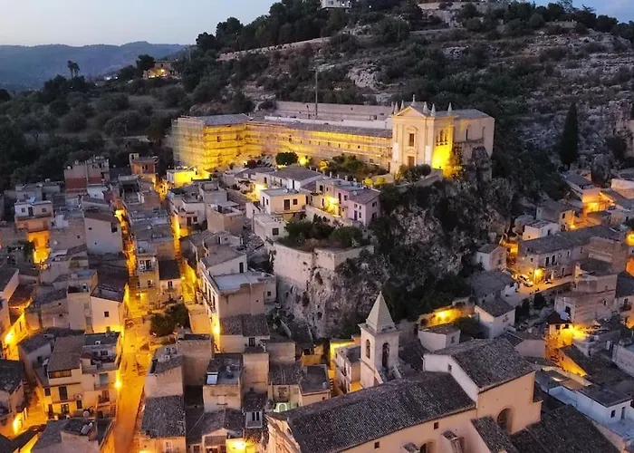 Re Barocco Centro Storico A 5 Min Dal Mare Апартаменты *