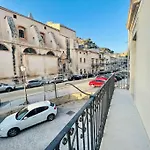 Re Barocco Centro Storico A 5 Min Dal Mare *